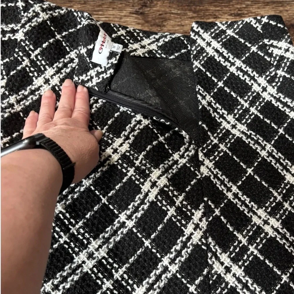 Gilli Womens Black White Plaid Tweed A-Line Mini Skirt Preppy Schoolgirl Retro M
